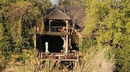 Lianshulu Lodge Muneambuanas Exterior photo